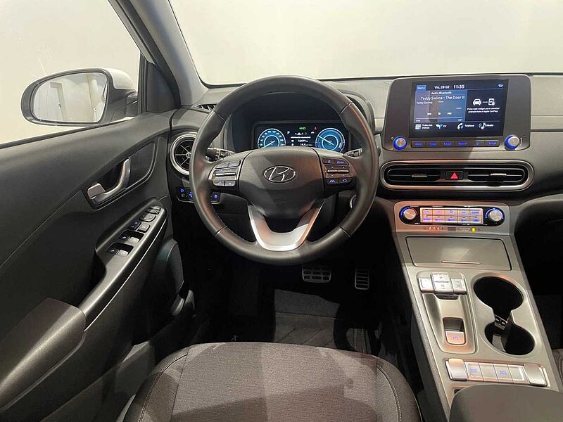 Hyundai Kona EV Maxx 150kW
