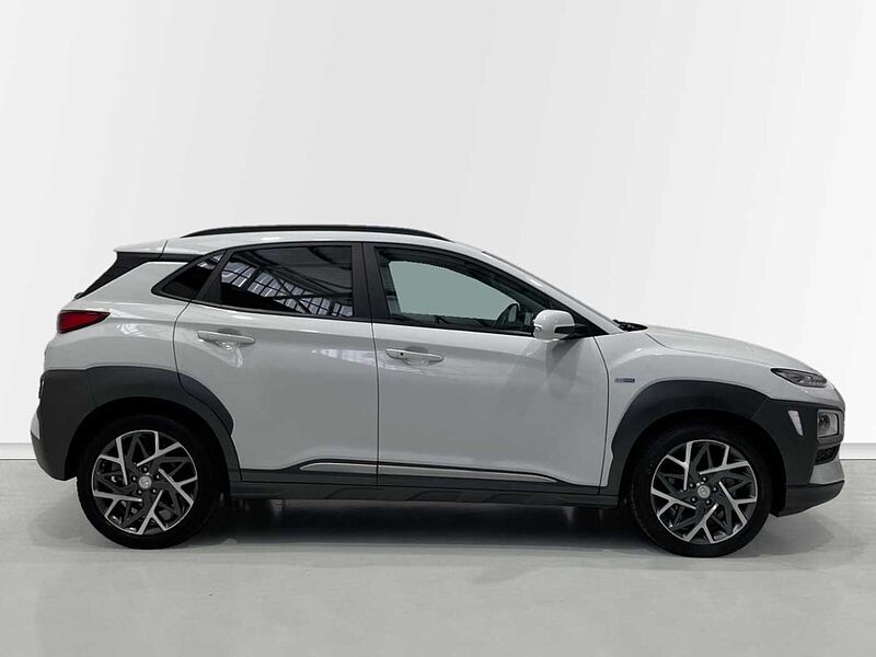 Hyundai Kona HEV 1.6 GDI DT Style Sky